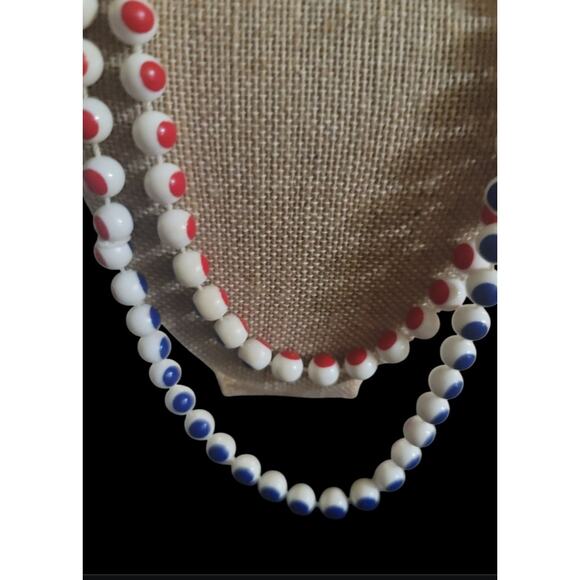 Groovy 1960's Patriotic Red White and Blue Necklace - Picture 2 of 2